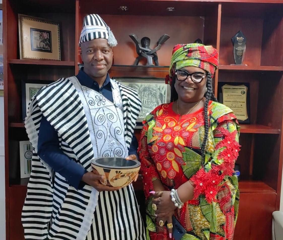 Amb. Endee